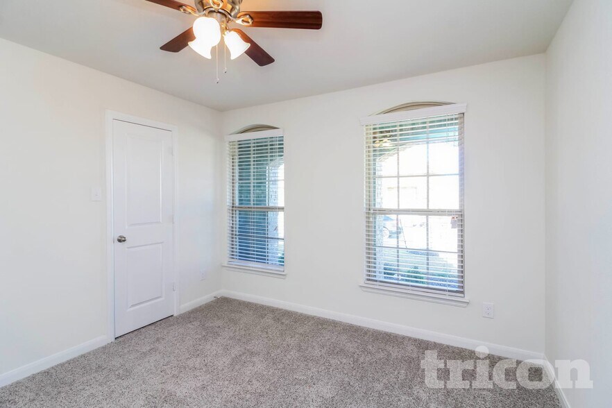 Building Photo - 108 Morning Star Ln