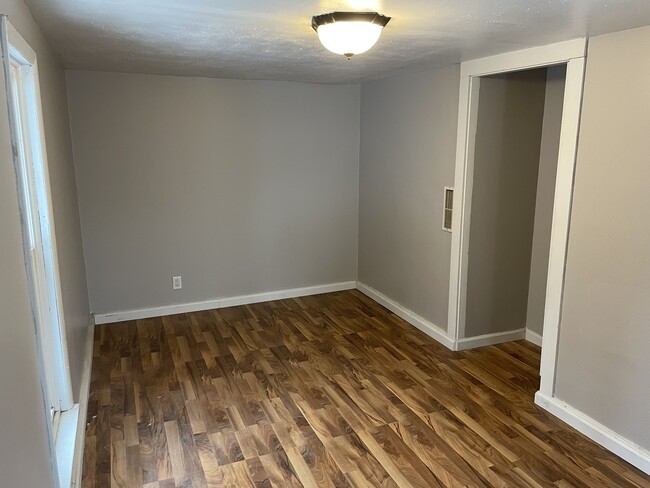 Upstairs Bedroom 3 - 200 Wisconsin Ave