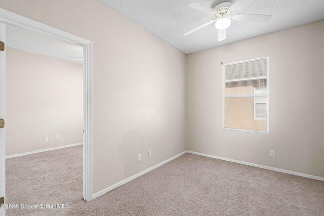 Building Photo - 974 Riviera Point Dr