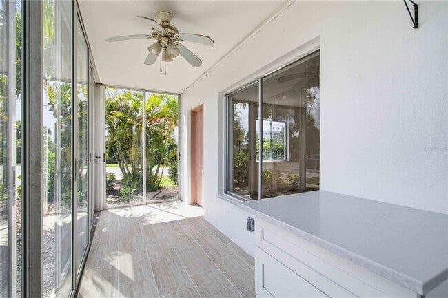 Building Photo - 765 John Ringling Blvd