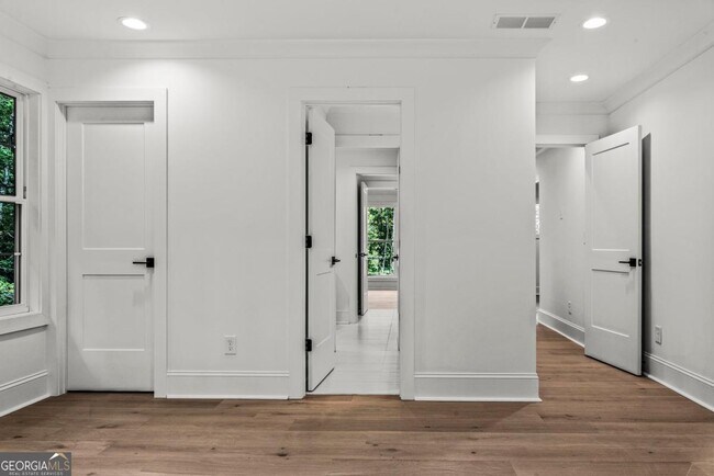 Building Photo - 1721 Osprey Poynte