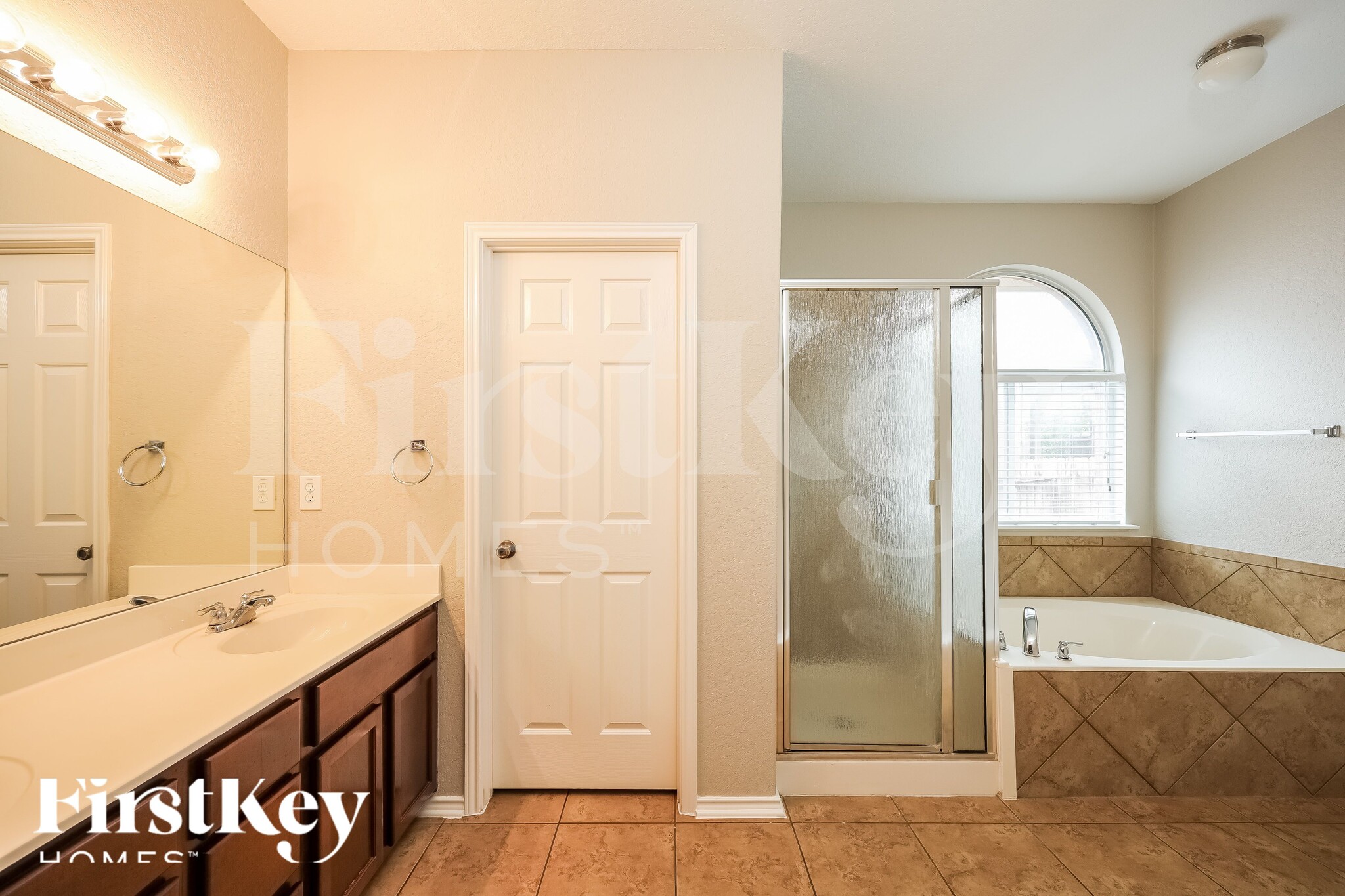 Building Photo - 6203 Palmetto Way