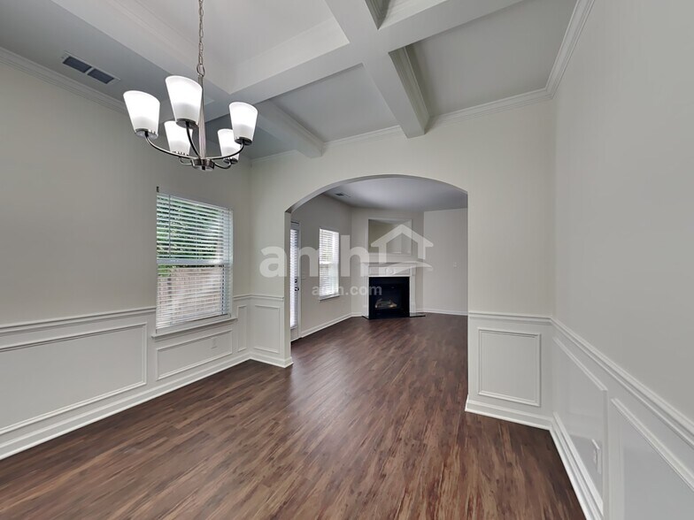 Building Photo - 4899 McEver View Dr