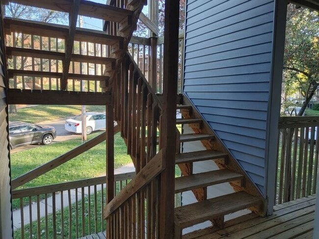 Building Photo - $900 | 1 Bedroom, 1 Bathroom Apartment | No Pets | Available for August 1st, 2026 Move In!