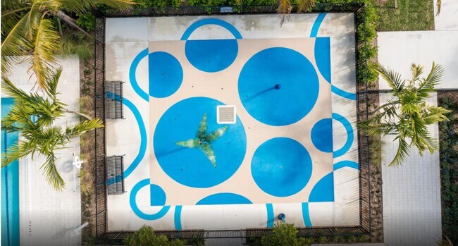 Building Photo - 10514 Northbrook Cir