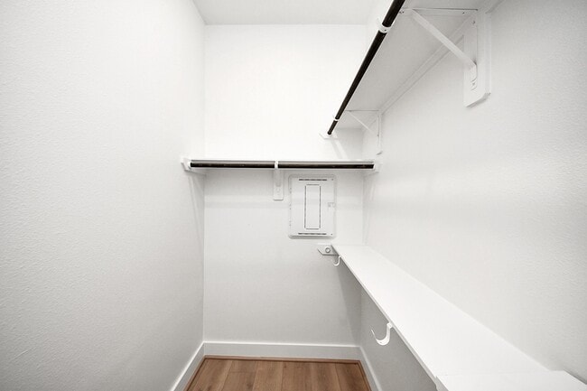 Building Photo - 4338 Avron Dr