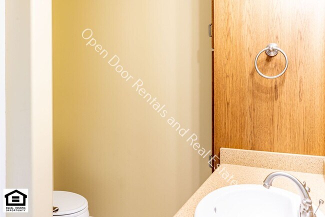 Building Photo - 13558 Paperbark Trail