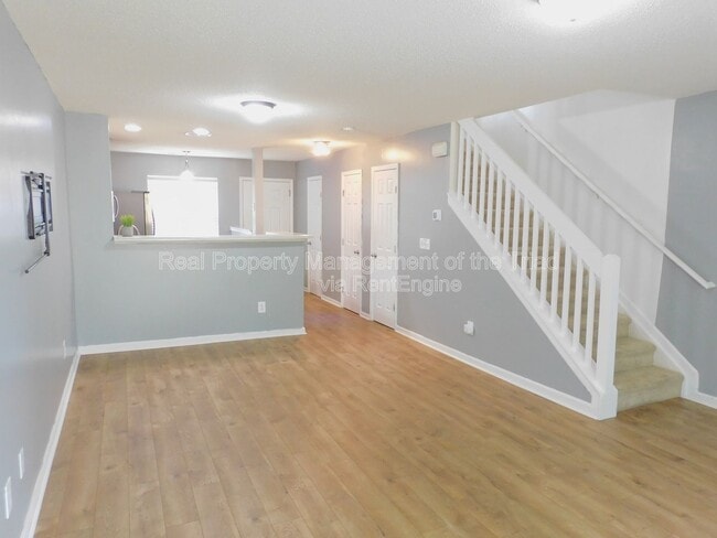 Building Photo - 144 Bridford Downs Dr