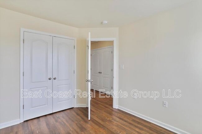 Building Photo - 161 Kensington Terrace