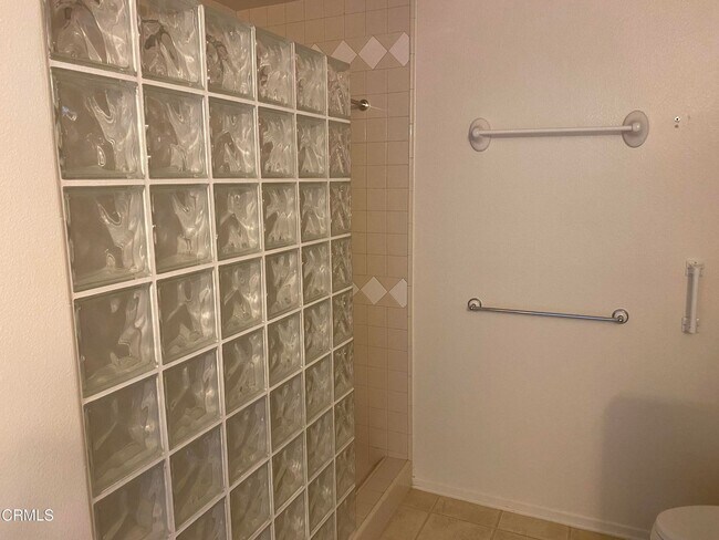 Building Photo - Leisure Village 55+ Gated Community