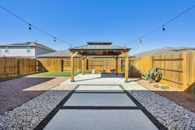 Building Photo - 220 Tributary Way