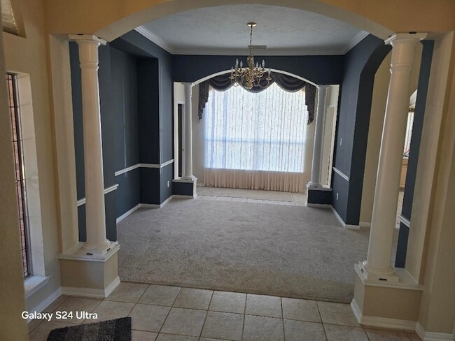 Building Photo - 2727 Gregway Ln