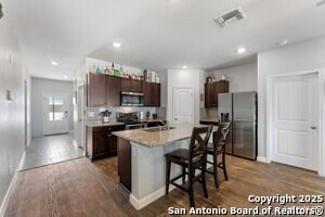 Building Photo - 829 Margay Lp