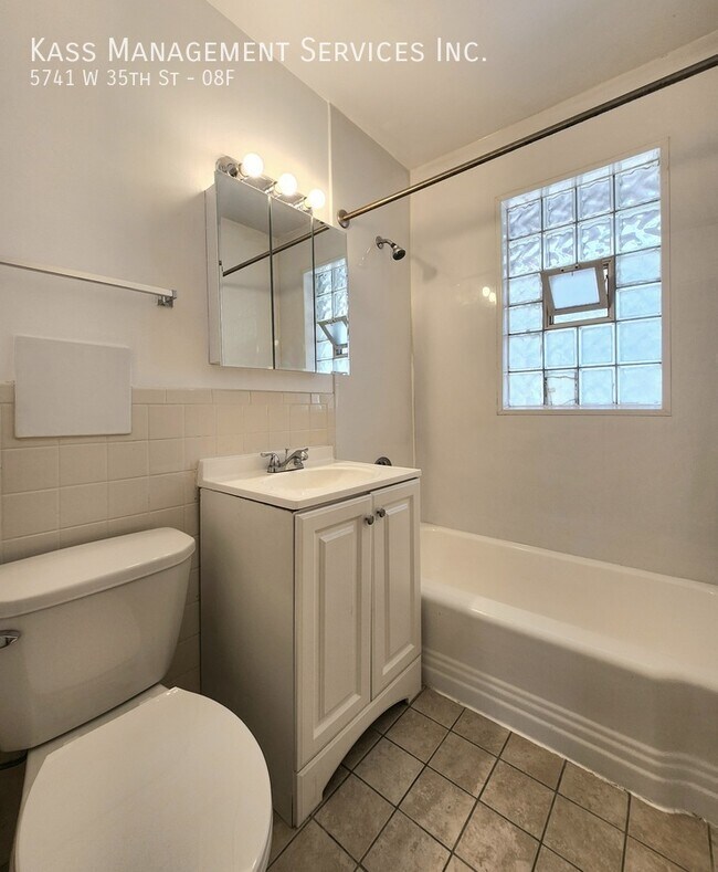 Building Photo - 5741 W 35th St