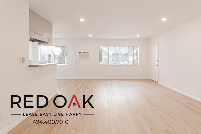 Primary Photo - 5130 Yarmouth Ave