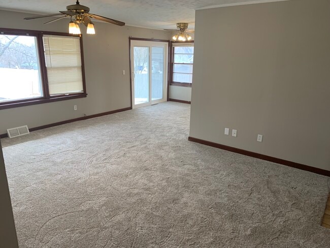 Building Photo - 3610 NW Michael St