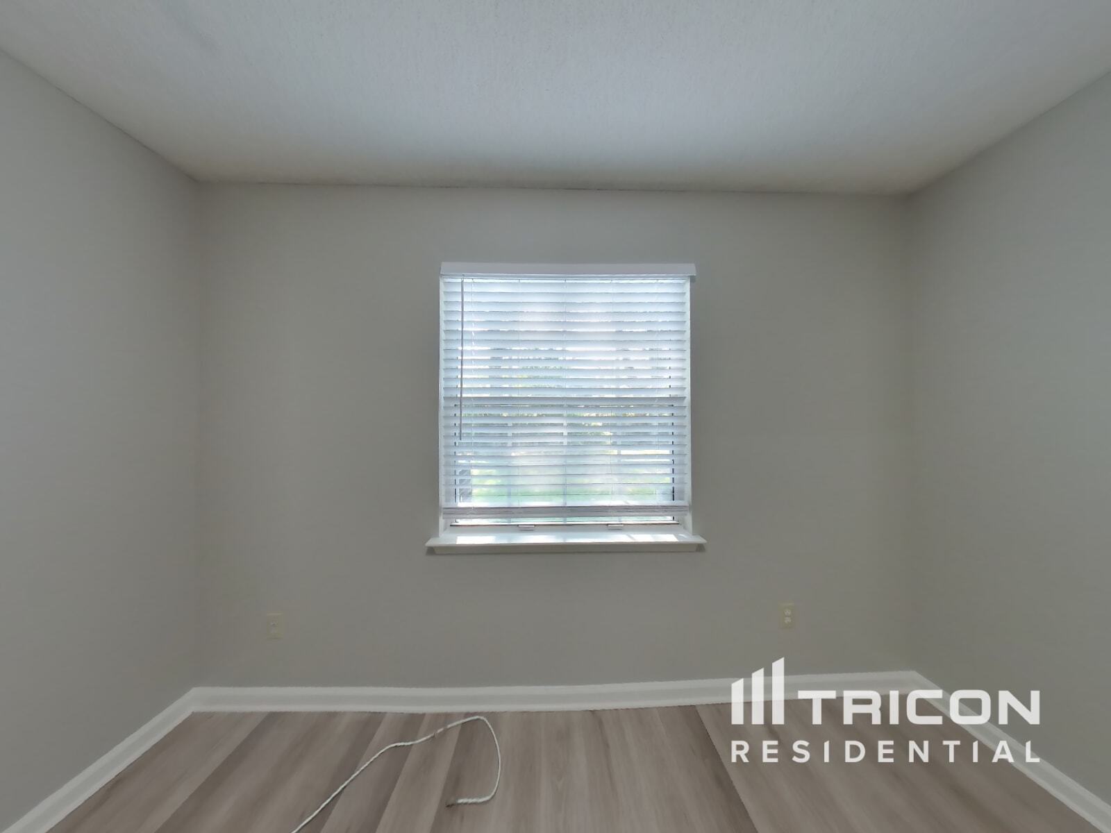 Building Photo - 3373 Millcrest Pl