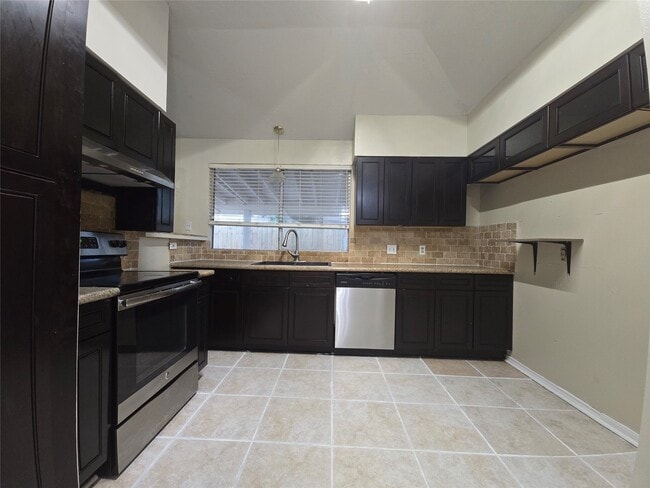 Building Photo - 10511 Stormy Sky Dr