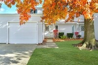 Building Photo - 267 Deepwood Dr