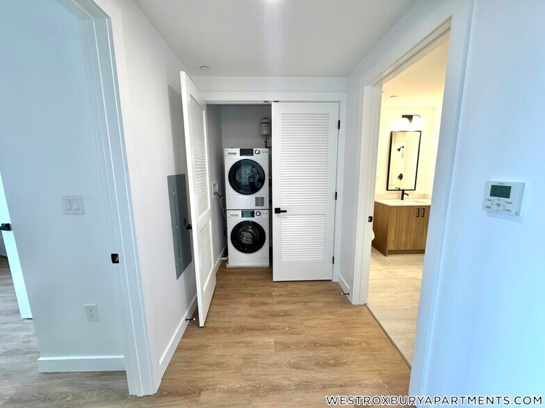 Building Photo - 199 Gardner St