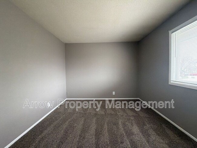 Building Photo - 2110 J St