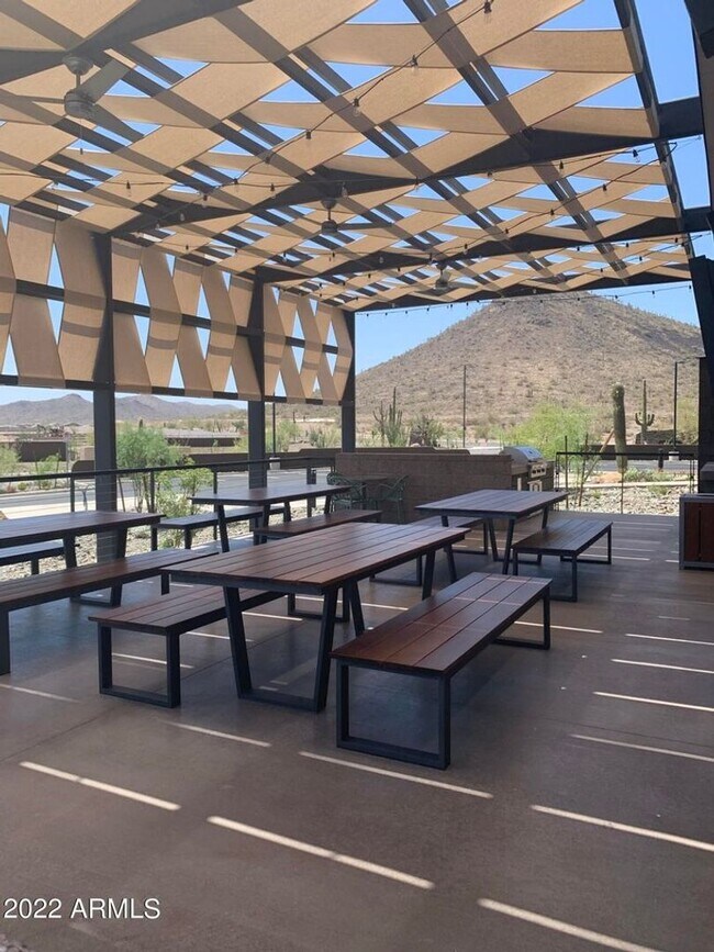 Building Photo - 12552 W Cassia Trail