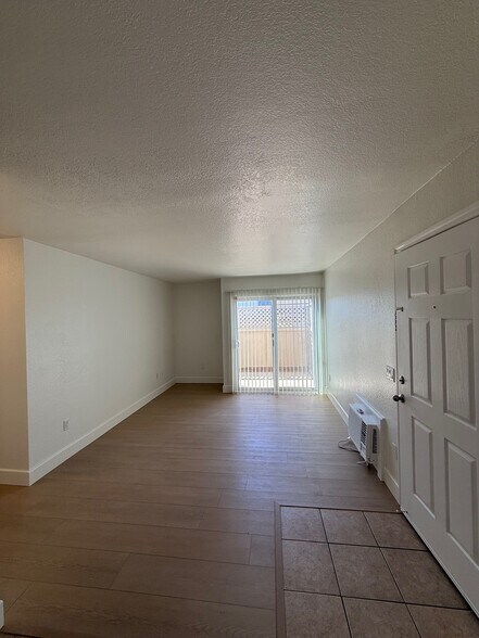 Building Photo - 12719 Robison Blvd