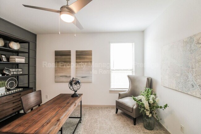 Building Photo - 603 Westwood Dr