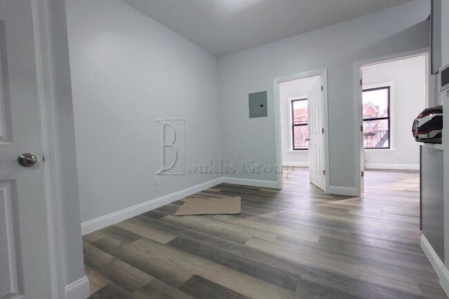 Building Photo - 23rd Avenue