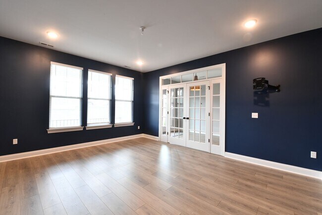 Building Photo - 11217 Talamore Cir