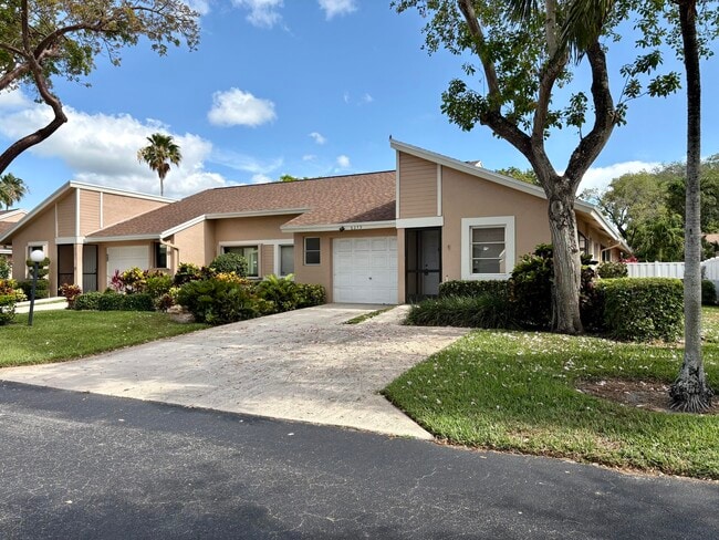 Building Photo - 8279 Summerbreeze Ln