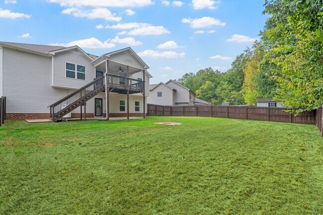 Building Photo - 1227 Brigade Dr