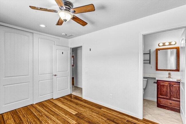 Building Photo - 2683 Caulfield Dr