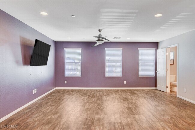 Building Photo - 9050 W Tropicana Ave
