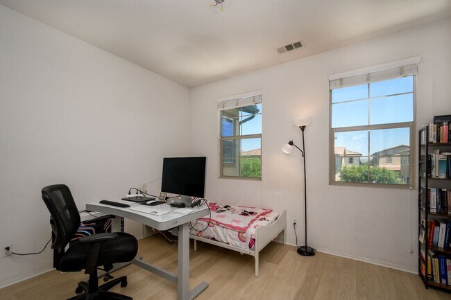 Building Photo - 2878 Menorca Cir