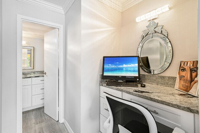 Building Photo - 3546 S Ocean Blvd
