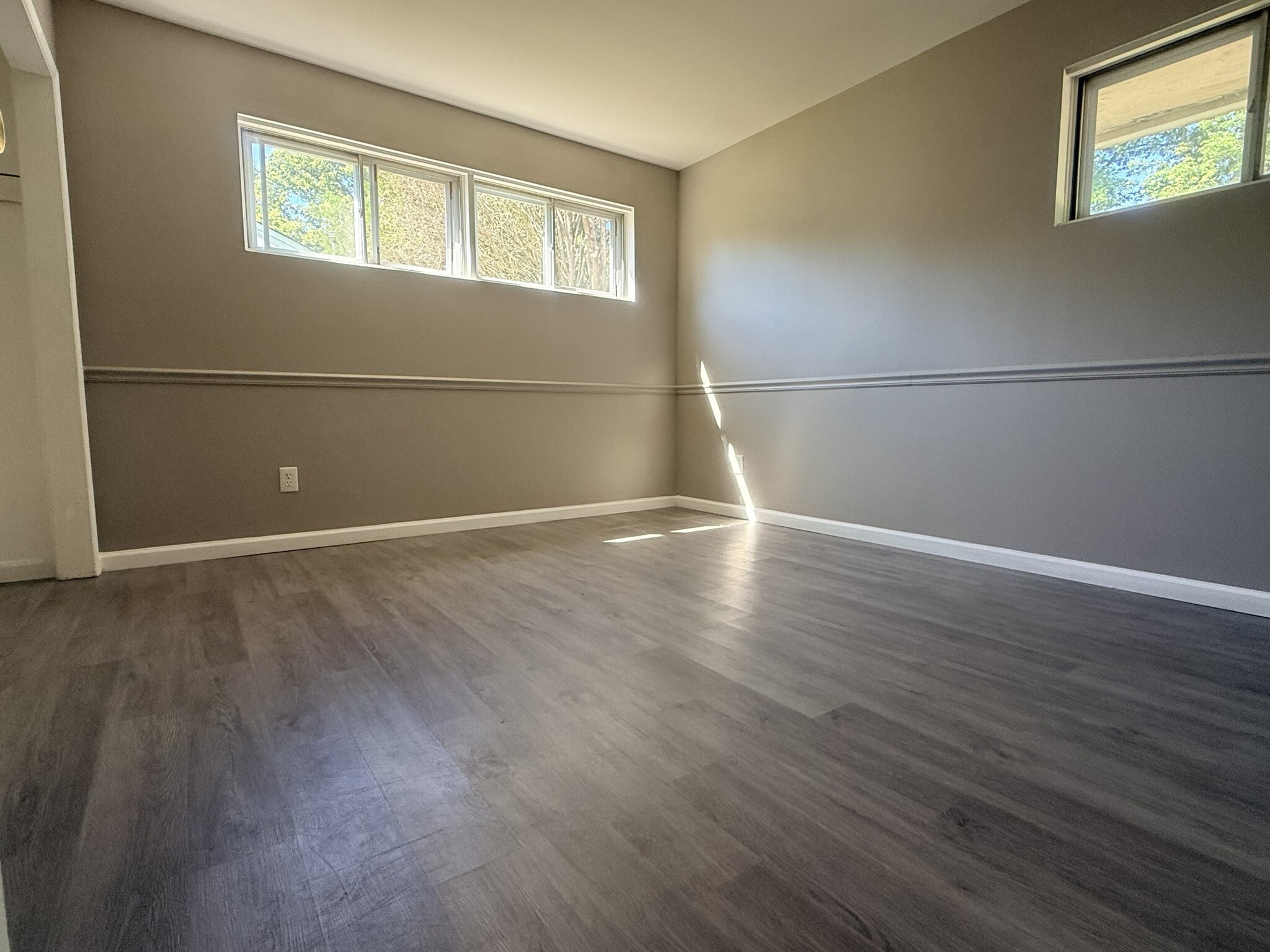 Main/Master Bedroom - 7504 June St