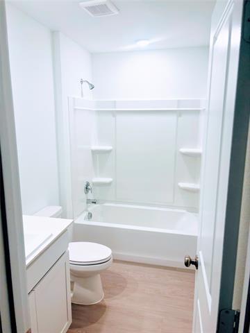 Building Photo - 1624 Elliott Rd