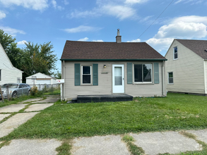 Building Photo - 25758 Leach St