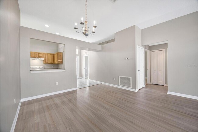Building Photo - 30435 Annadale Dr