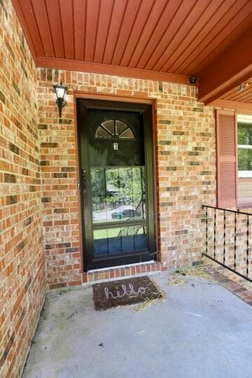 Building Photo - 3 Spring Lake Dr