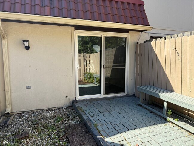 Building Photo - 8365 Paso Del Norte Ct