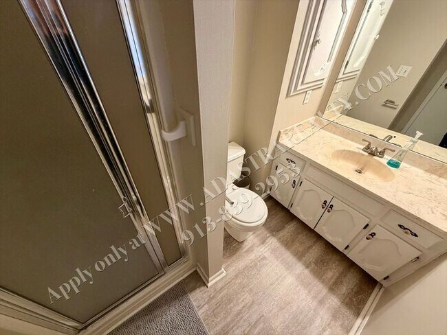 Building Photo - Beautiful Ranch Home in Park Hill School District-Coming SOON!