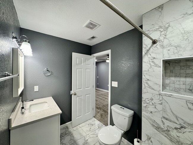 Building Photo - Fully-Updated 1st-Time Rental! Ready NOW! Pet Friendly w/Large, Detached Garage Workshop!