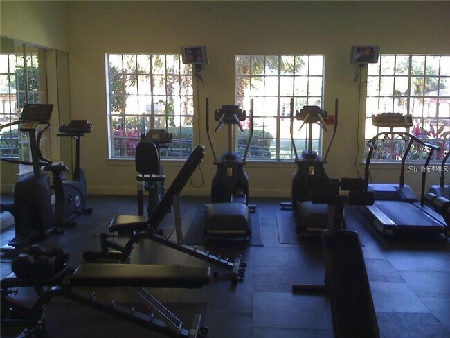 Building Photo - 2564 Robert Trent Jones Dr