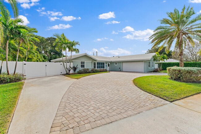 Building Photo - 130 Gulfstream Rd
