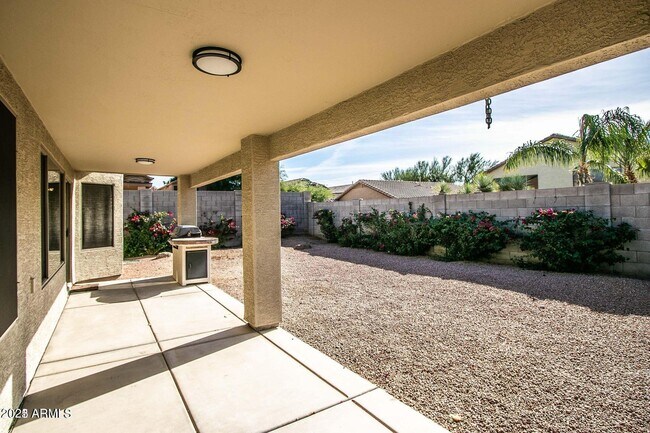 Building Photo - 7549 E Christmas Cholla Dr