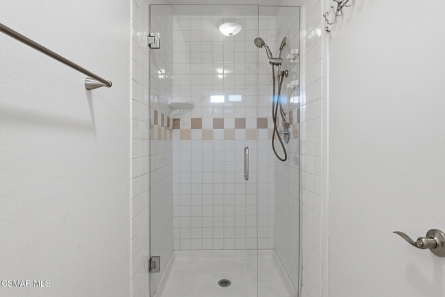 Building Photo - 1239 Honeysuckle Ct