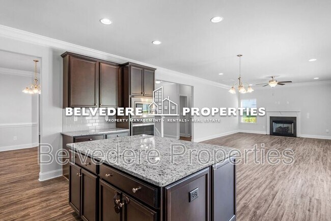 Building Photo - 5749 Marblehead Dr