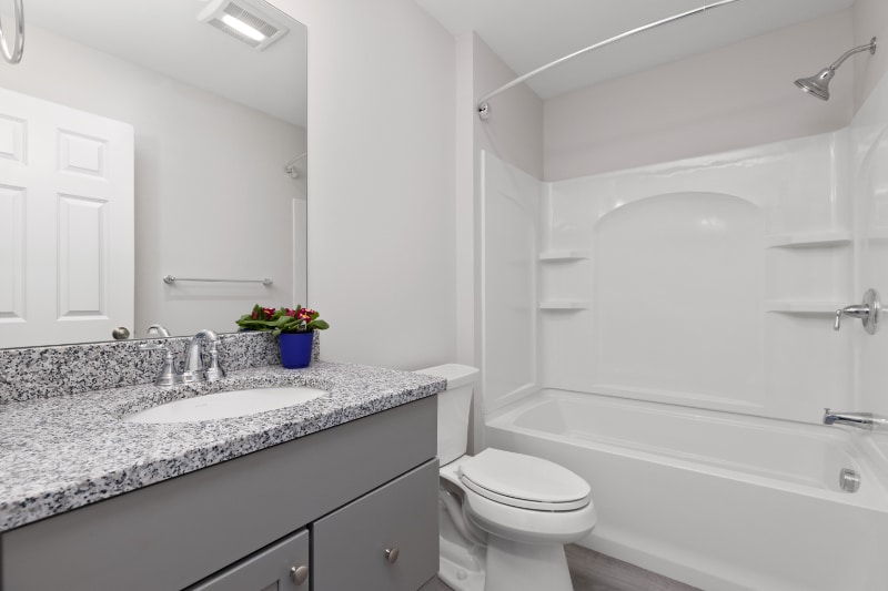 Building Photo - 21 Karatzas Avenue